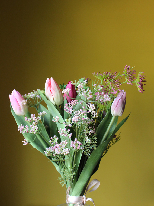 Small Web Bunch Flowers Synthetic Faux